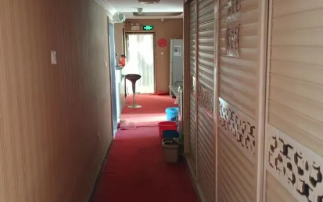 Luntai Bauhinia Hotel