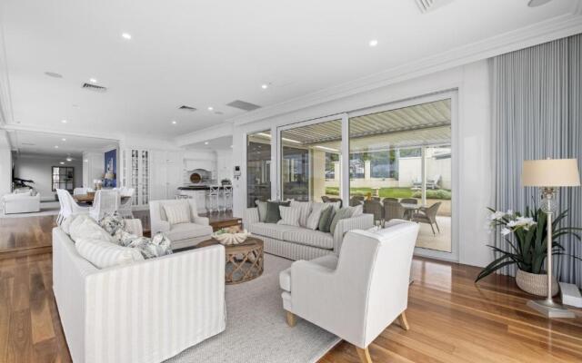 Solitary Views at Sapphire