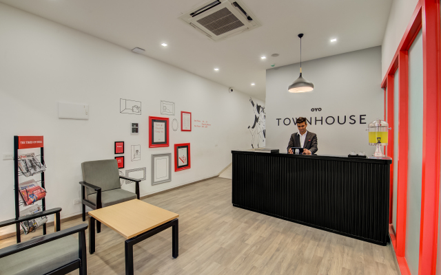 OYO Townhouse 063 M G Road