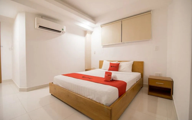 RedDoorz Plus near SECC D7