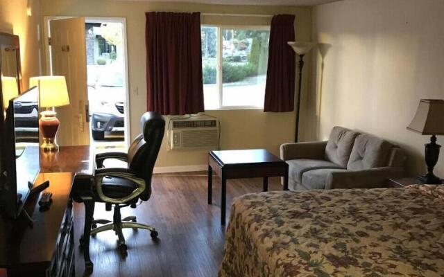 Smokey Point Motor Inn