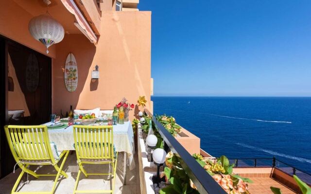 Calm & Luxury House Directly To The Sea