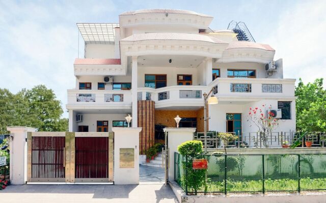 Treebo Star Guest House