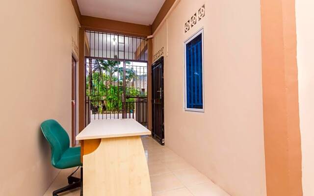 OYO Life 2579 Kost Anggun 2