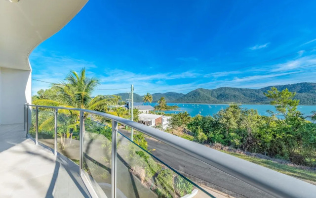 Panoramic Island Views