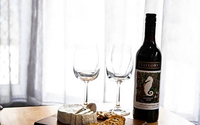 The Palms Apartments