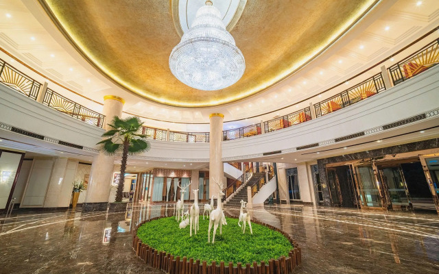 Puhua Hotel