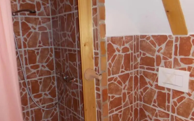 Etno Kuca Pod Okicem