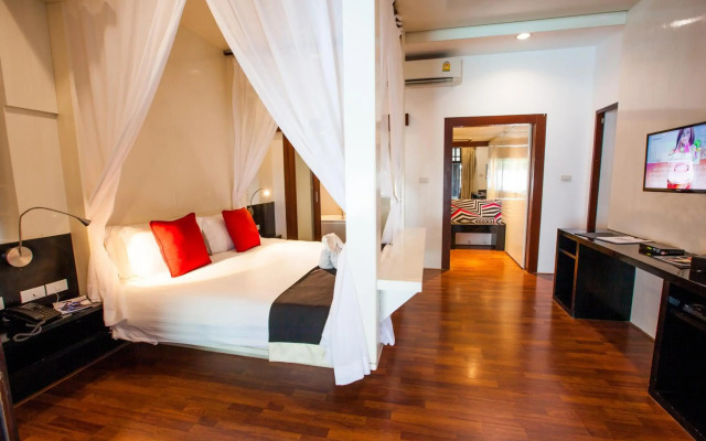 Pao Jin Poon Beach Front Villa