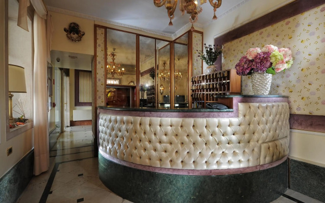 Hotel Arlecchino