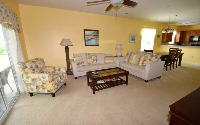 1715 Willow Bend