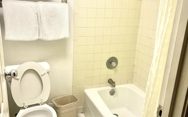 Days Inn By Wyndham Amarillo East