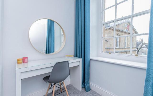 Oxfordshire Living - The Spencer Apartment - Woodstock
