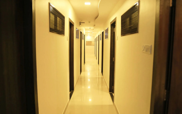 Hotel Golden Nest by OYO Rooms