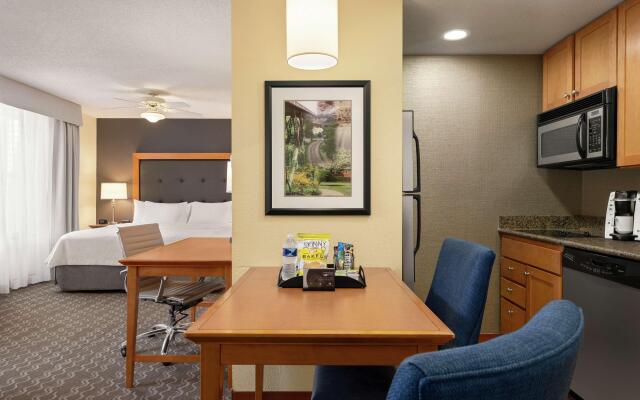 Homewood Suites by Hilton Allentown-Bethlehem Airport
