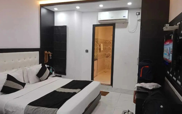 Friends Club Resort and Restaurant