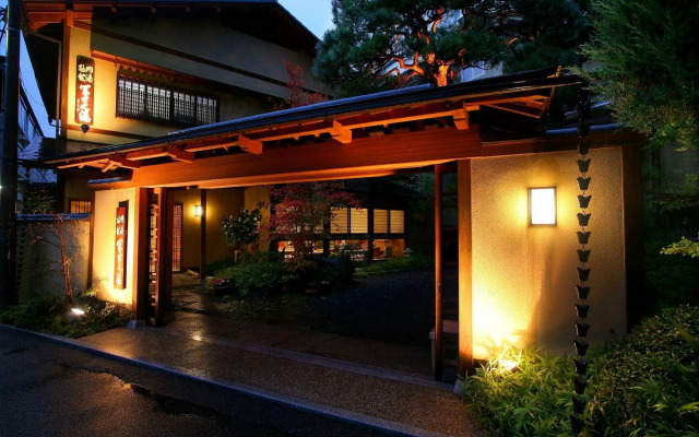 Fujinoyu