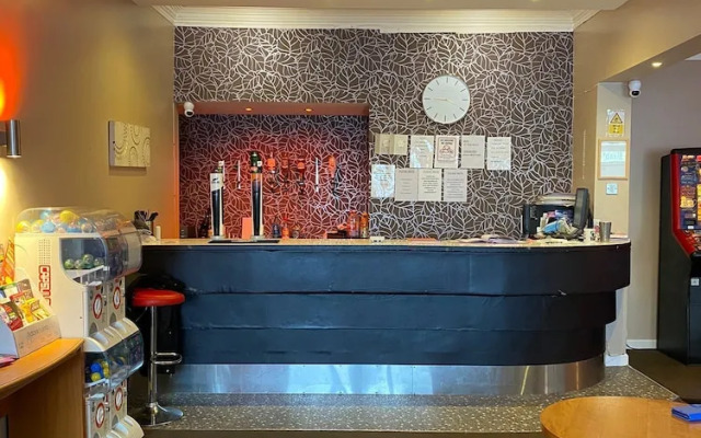The Avari Hotel