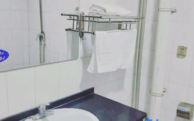 Korla Chengyu Hotel – Bathroom – Korla
