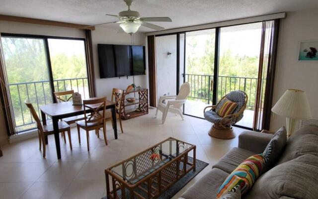 2BR with Private Beach Access