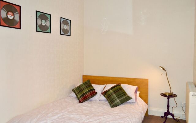 Cosy 1 Bedroom In Central Location