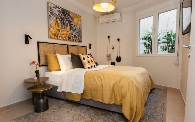 The Kipseli Suite Sophisticated Cozy apt