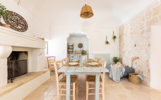 3589 Borgo Treffe by Perle di Puglia