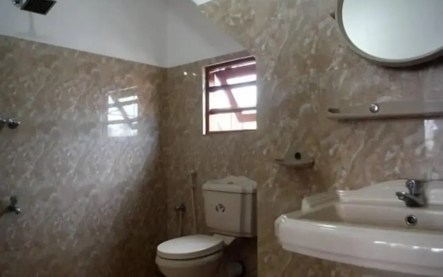 Githmini Beach Guest House & Toures