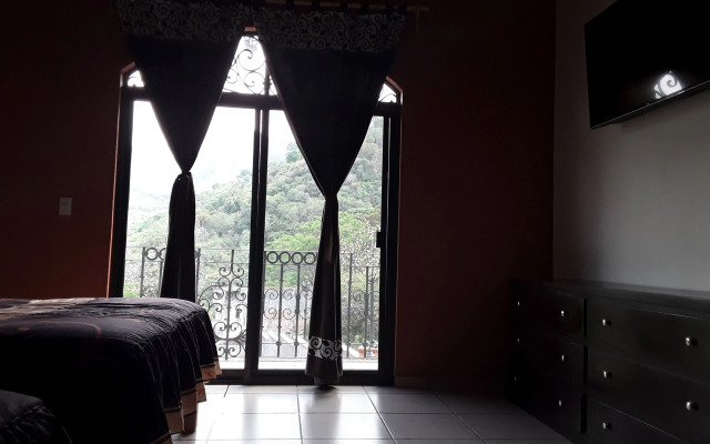 Hotel & Balneario Los Angeles