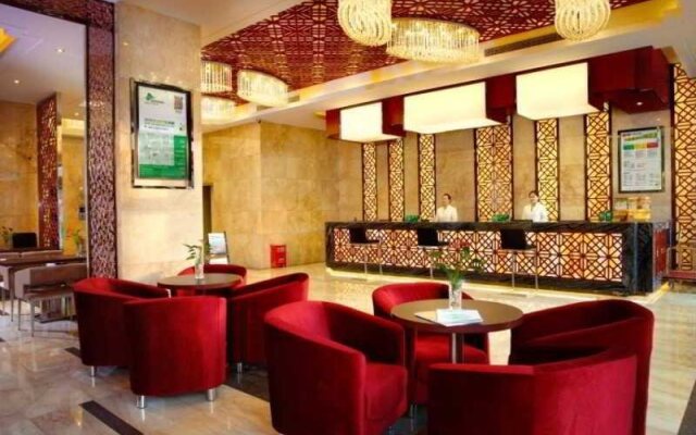 Holiday Inn Express Zhengzhou Nongye Road