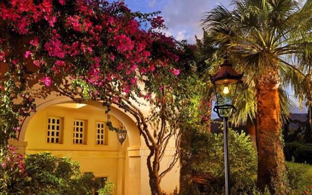Out of the Blue, Capsis Elite Resort - Ruby Red Regal