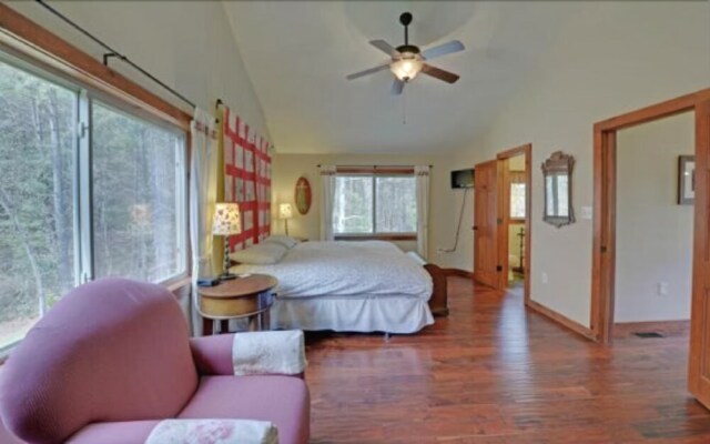 Horse Collar Lodge- Ducktown Tn