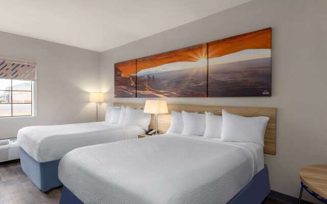 Days Inn & Suites by Wyndham Tucson/Marana