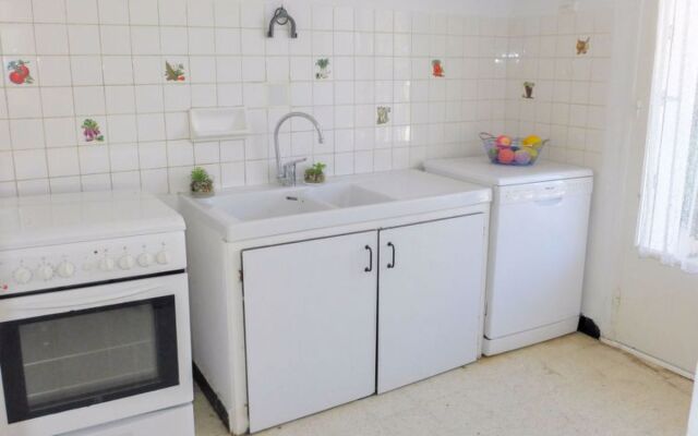 Les Hirondelles 38145