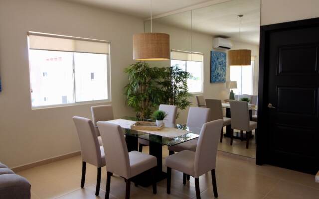 Selvanova 3 bedroom Condo & Casa Club