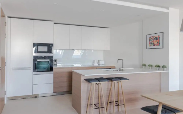 Zen Sanctuary - Soho - by Frankie Says