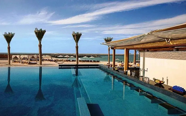 Al Bateen Residence