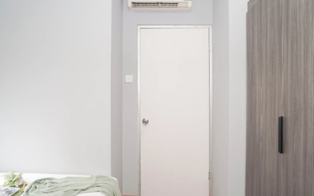 Homey And Restful 2Br At Apartment Green Bay Pluit – Guest Rooms – Jakarta