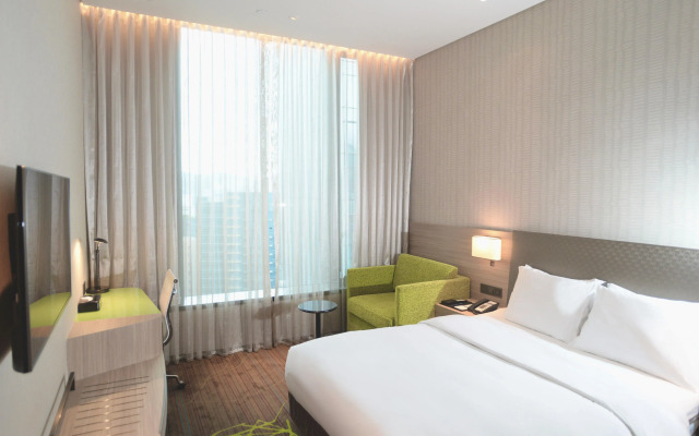 Holiday Inn Express Hong Kong Kowloon CBD2, an IHG Hotel