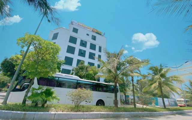 Tuan Dat Luxury Hotel FLC