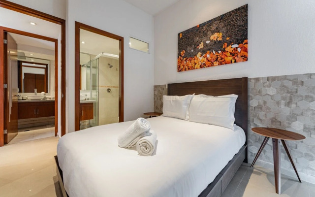 Anahuac Apartments by VH