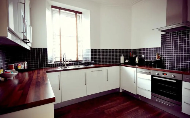 Howburn Residence