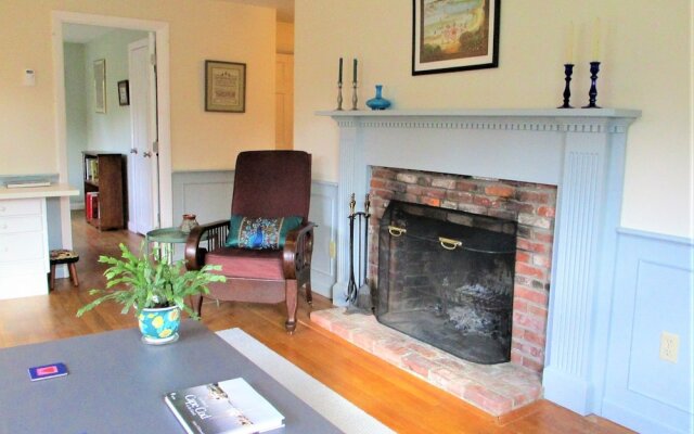 279 Alden - 3 Bedroom House