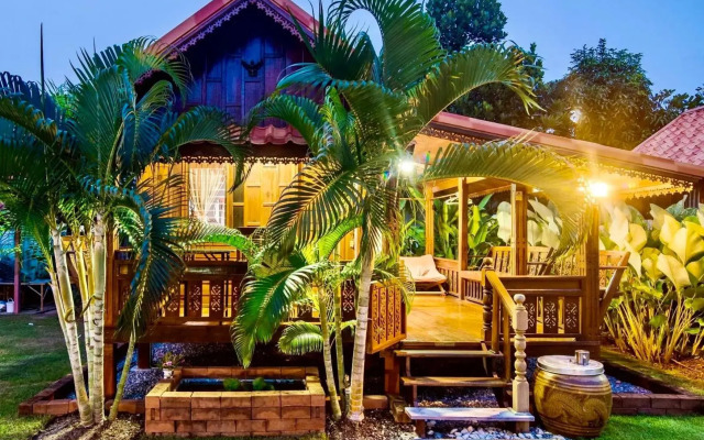 Thai House Resort