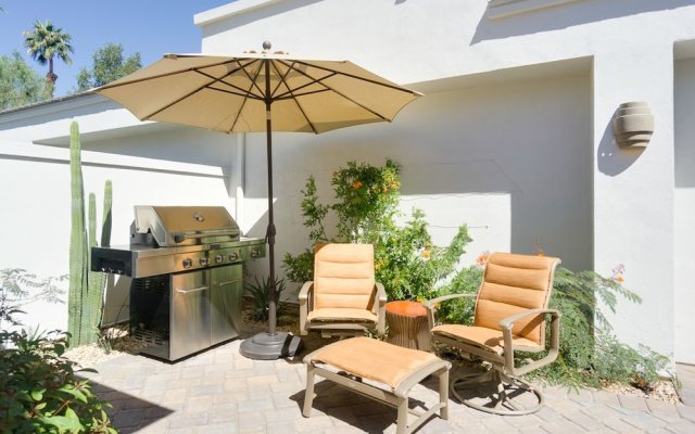 Designer Palm Springs Condo by RedAwning
