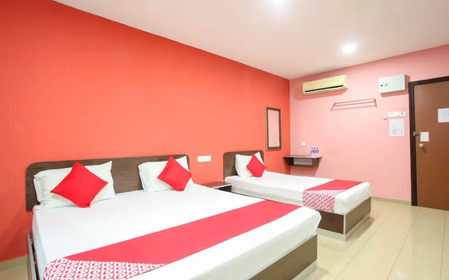 OYO 89539 Hotel Siswa