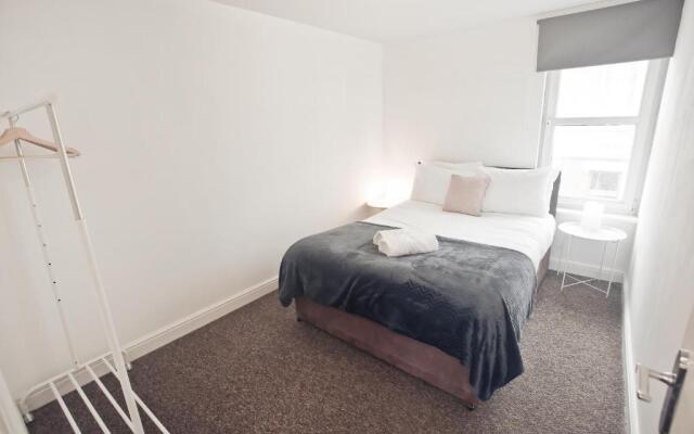 Flat 3 Bellvue