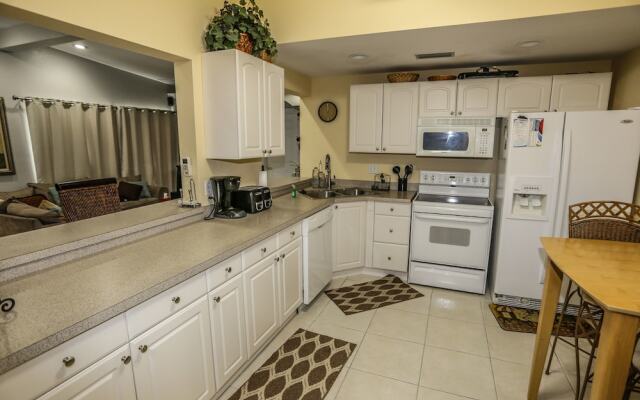 5535 Avenida Pescadora