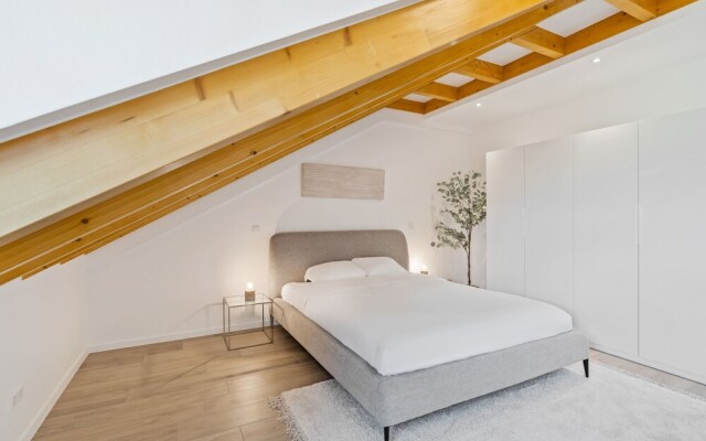 Stylish 2BR Getaway in Bivange Roeser