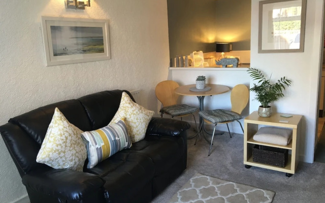 Mode Old School House